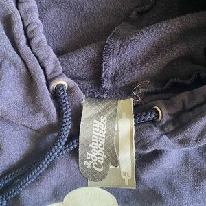 Johnny Cupcakes hoodie, XL